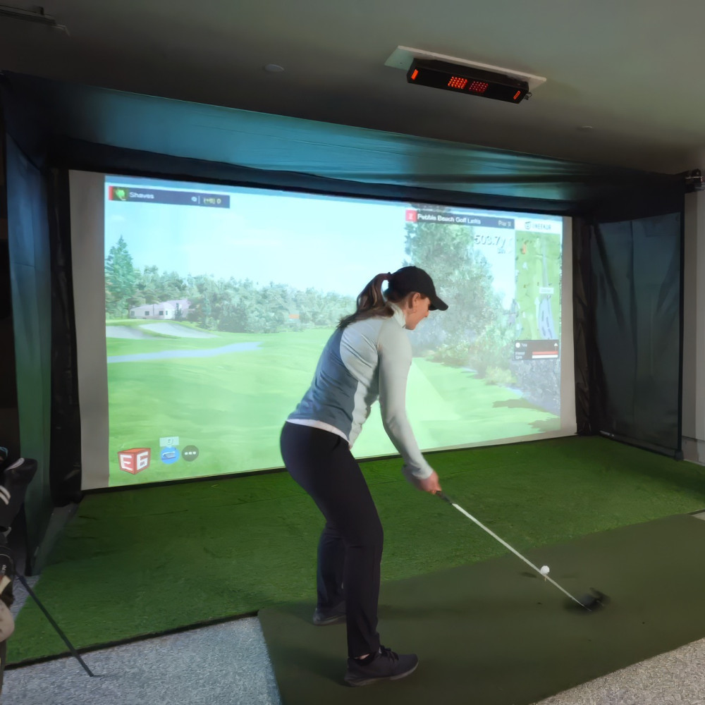 Golf Vanish 16 4.7 x 2.7 x 1.5 Mtr Manue  Q09-A0234